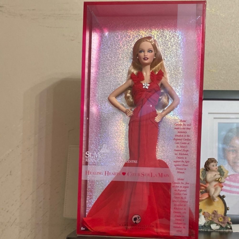 RARE St Mary's Hospital Barbie, Barbie Collector, Pink Label